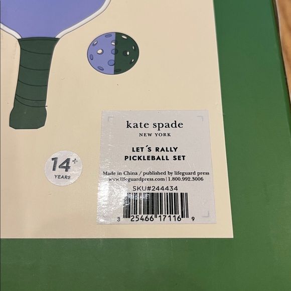 Kate Spade Let’s Rally Pickleball Set - Picture 7 of 10